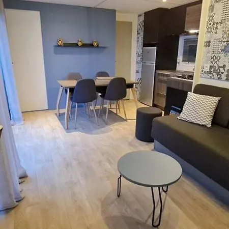Campingplatz Bungalow Mobile Home De Luxe Vue Mer Ile D'Or Saint-Raphael 4 Personnes