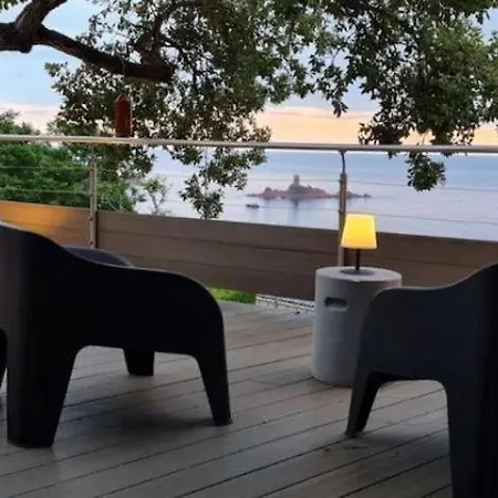 Bungalow Mobile Home De Luxe Vue Mer Ile D'Or Saint-Raphael 4 Personnes Saint-Raphaël